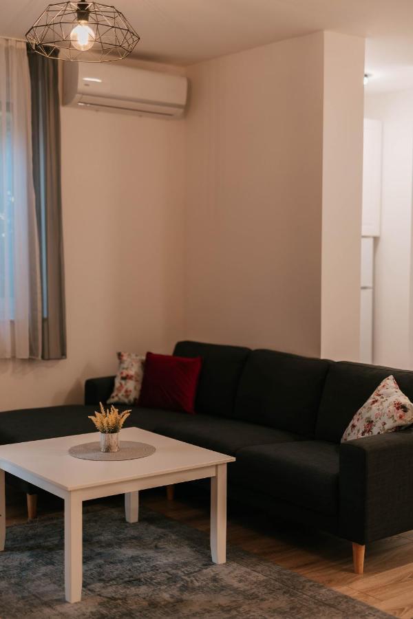 Bell Tower Apartment موستار المظهر الخارجي الصورة